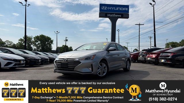 2020 Hyundai Elantra Value Edition FWD photo