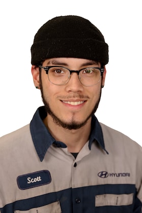 Staff member Jeremy Rosado from ID_b39b0aed433b