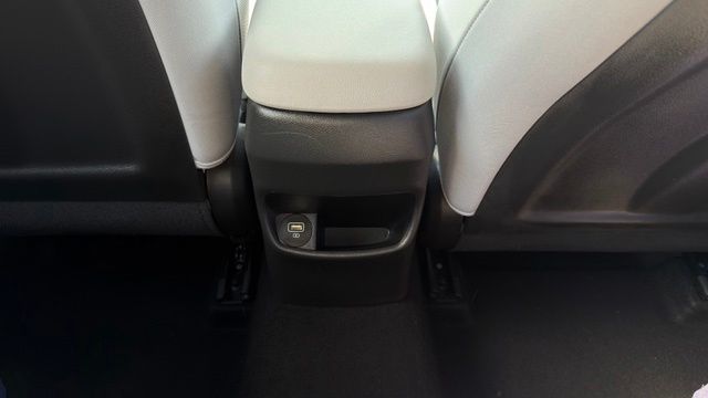 2023 Hyundai Kona SEL - Photo 12