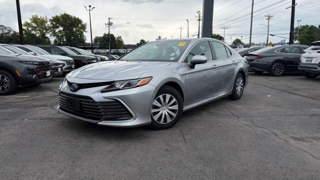Used 2021 Toyota Camry Hybrid LE Sedan