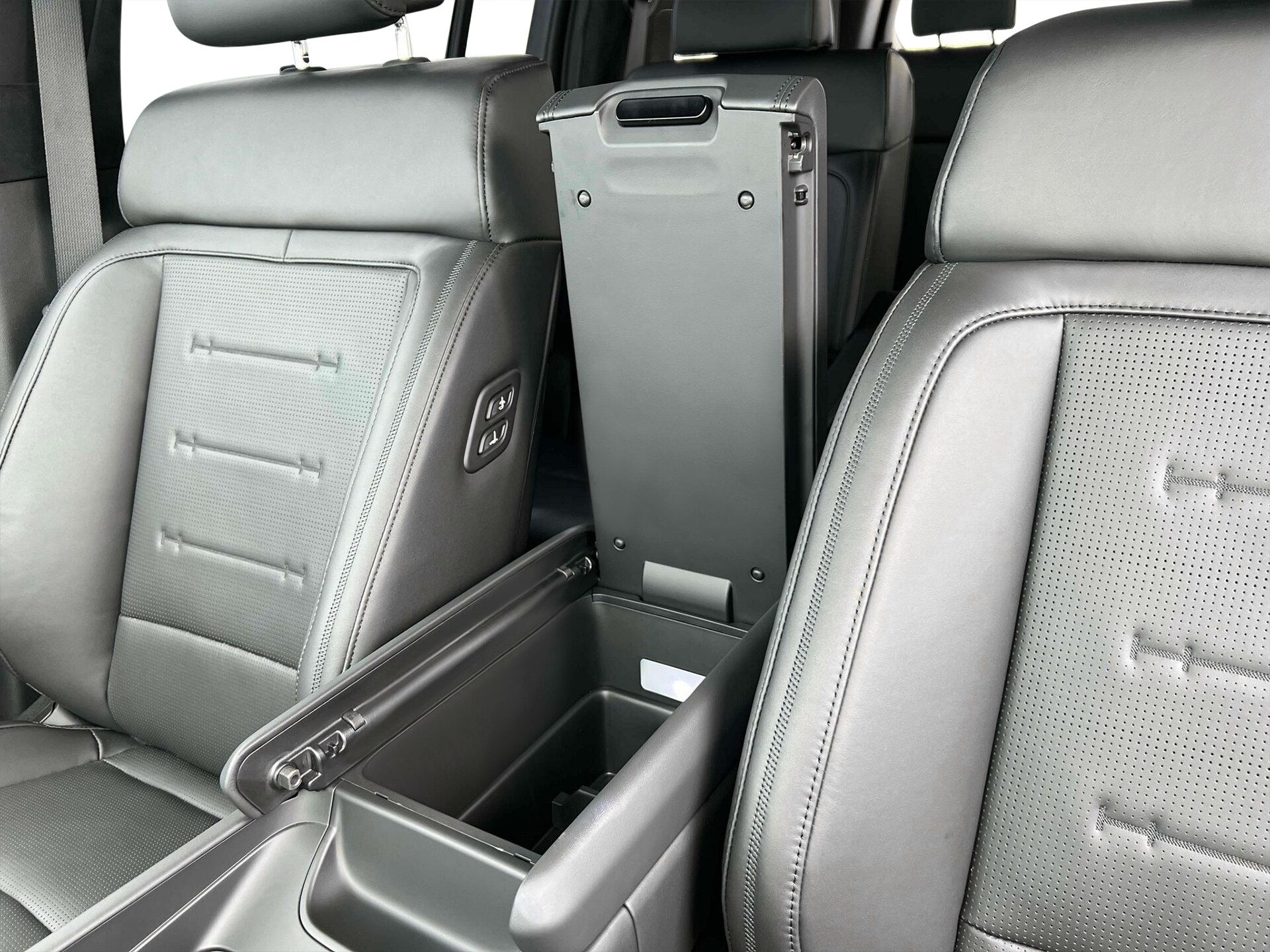 2025 Hyundai Santa Fe Calligraphy - Photo 18