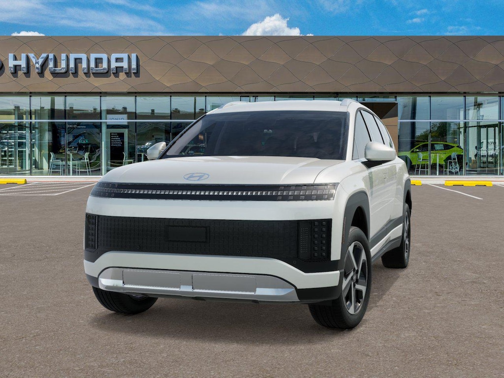 2026 Hyundai Ioniq SE photo 4