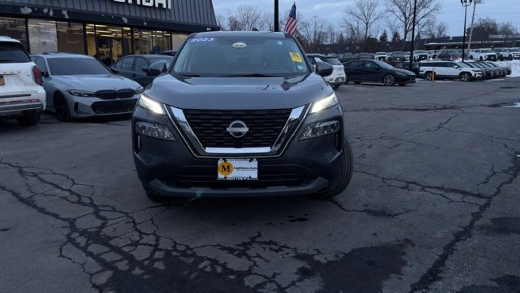 Used 2023 Nissan Rogue SV SUV