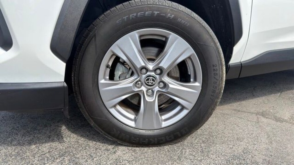 Used 2022 Toyota RAV4 Hybrid LE SUV