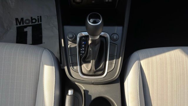2023 Hyundai Kona SEL - Photo 22