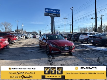 2023 Hyundai Elantra Limited Sedan