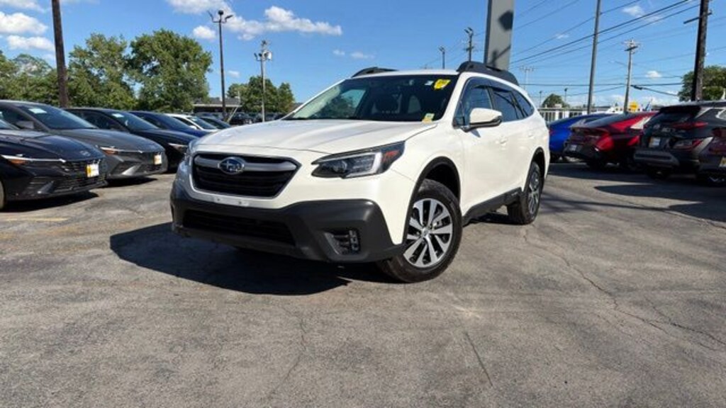 Used 2021 Subaru Outback Premium SUV