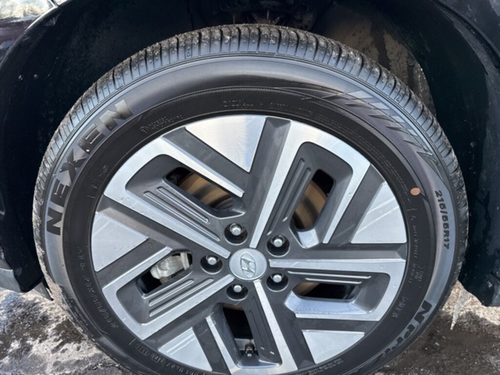 Used 2022 Hyundai Kona Electric Limited SUV