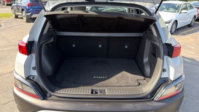 2023 Hyundai Kona SEL - Photo 10