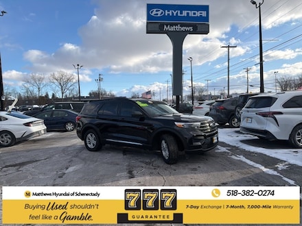 2023 Ford Explorer XLT SUV