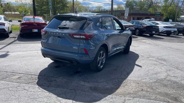 2023 Ford Escape ST-Line - Photo 9