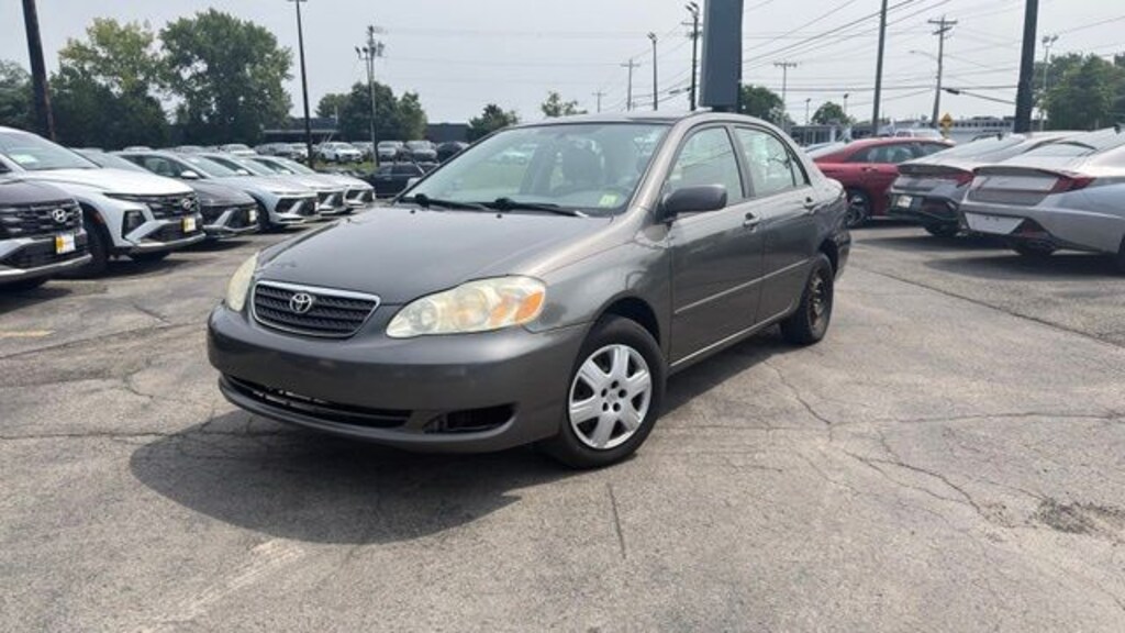 Used 2007 Toyota Corolla LE Sedan