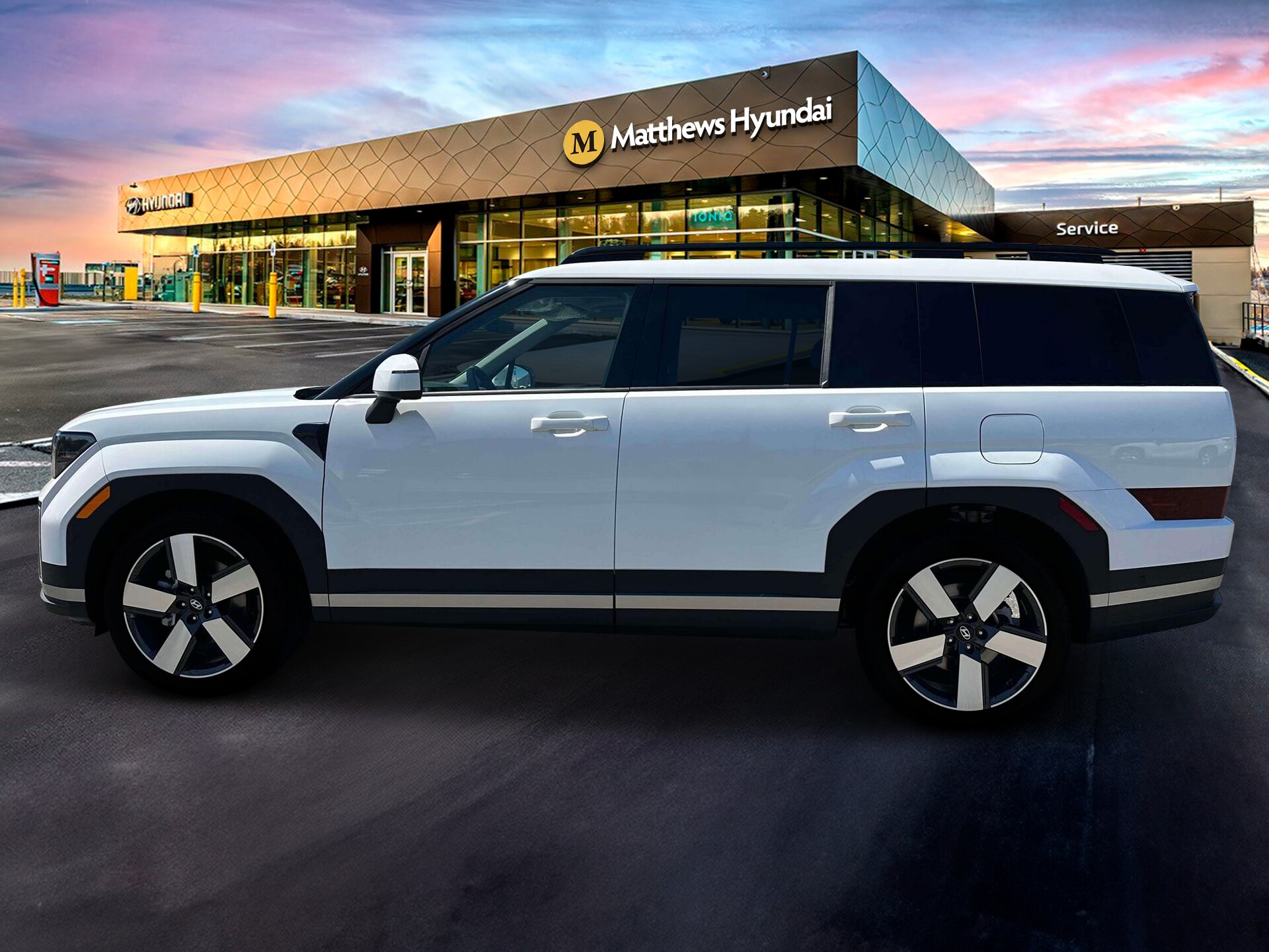 2025 Hyundai Santa Fe photo 2