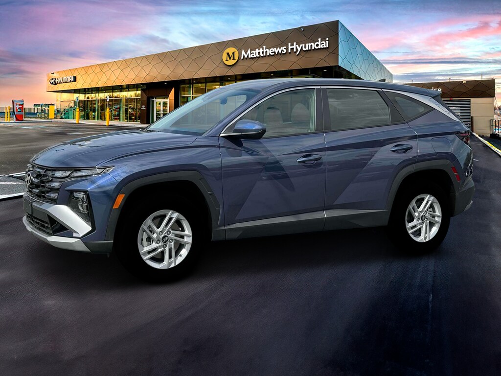 New 2025 Hyundai Tucson SE AWD SUV
