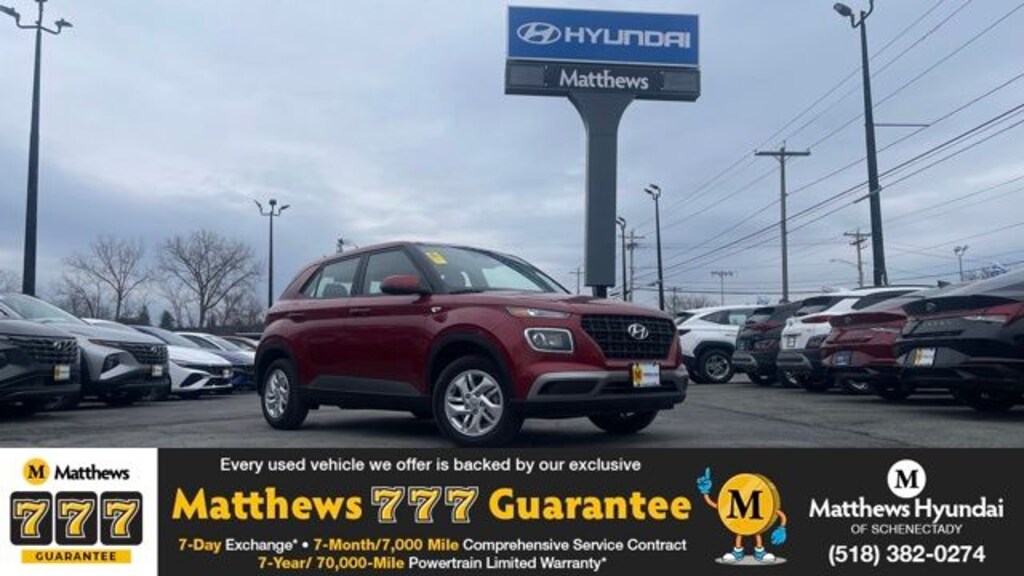 Used 2025 Hyundai Venue SE SUV