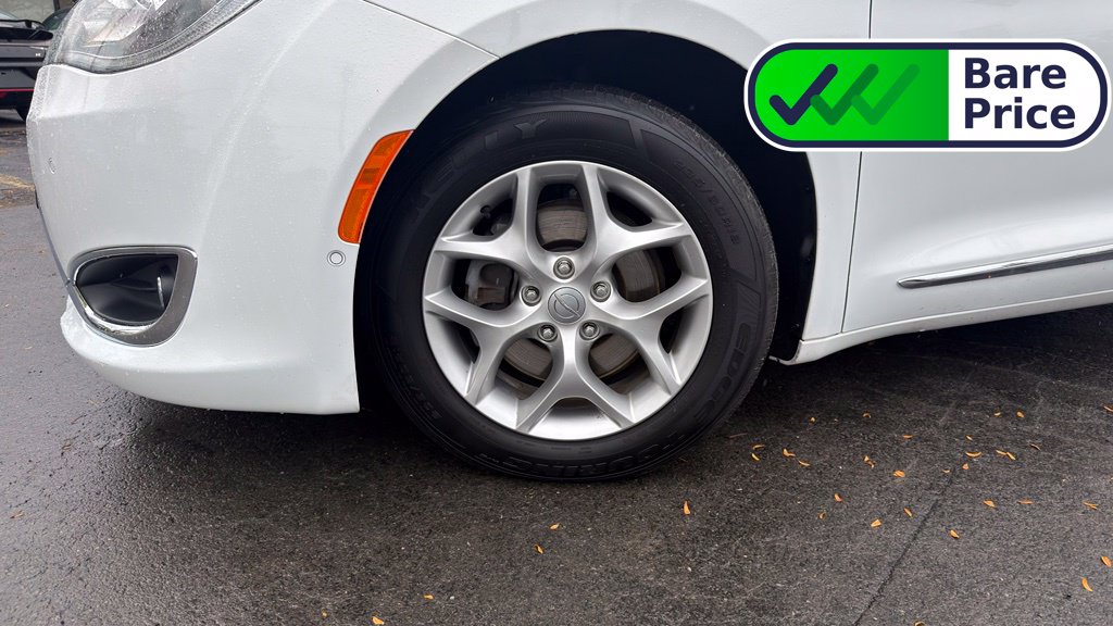 Used 2019 Chrysler Pacifica Touring L Plus Van Passenger Van