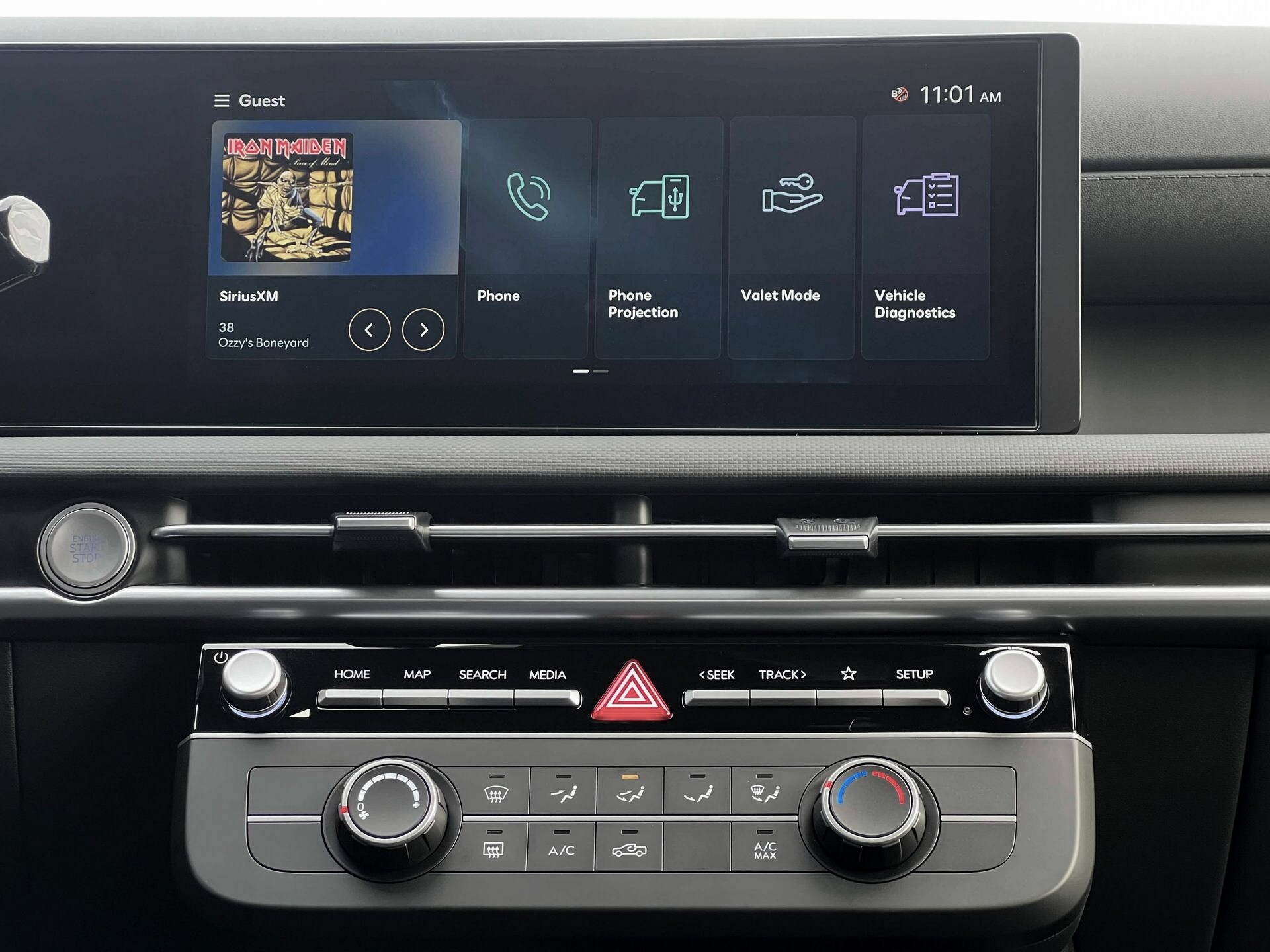 2025 Hyundai Santa Cruz SE - Photo 19