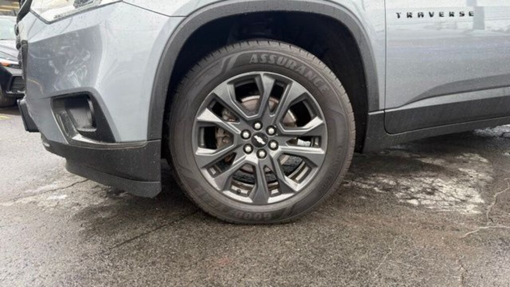 Used 2021 Chevrolet Traverse RS SUV
