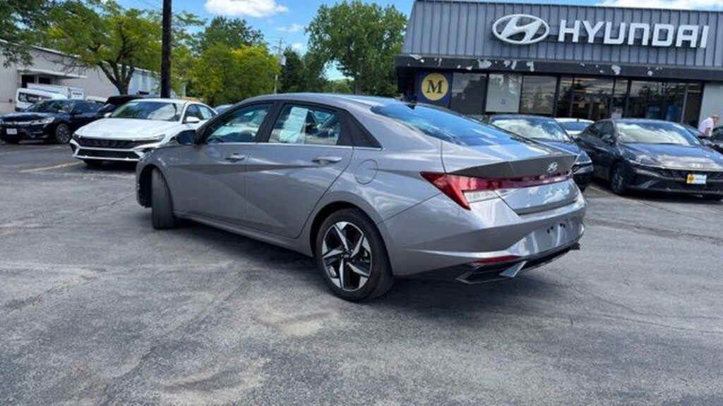 Certified 2023 Hyundai Elantra Limited Sedan