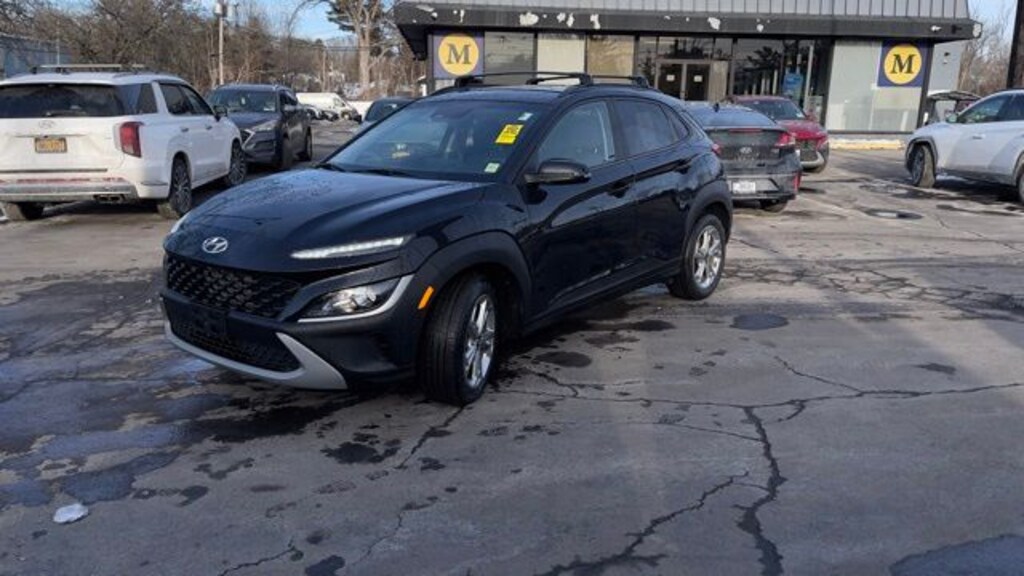 Used 2023 Hyundai Kona SEL SUV
