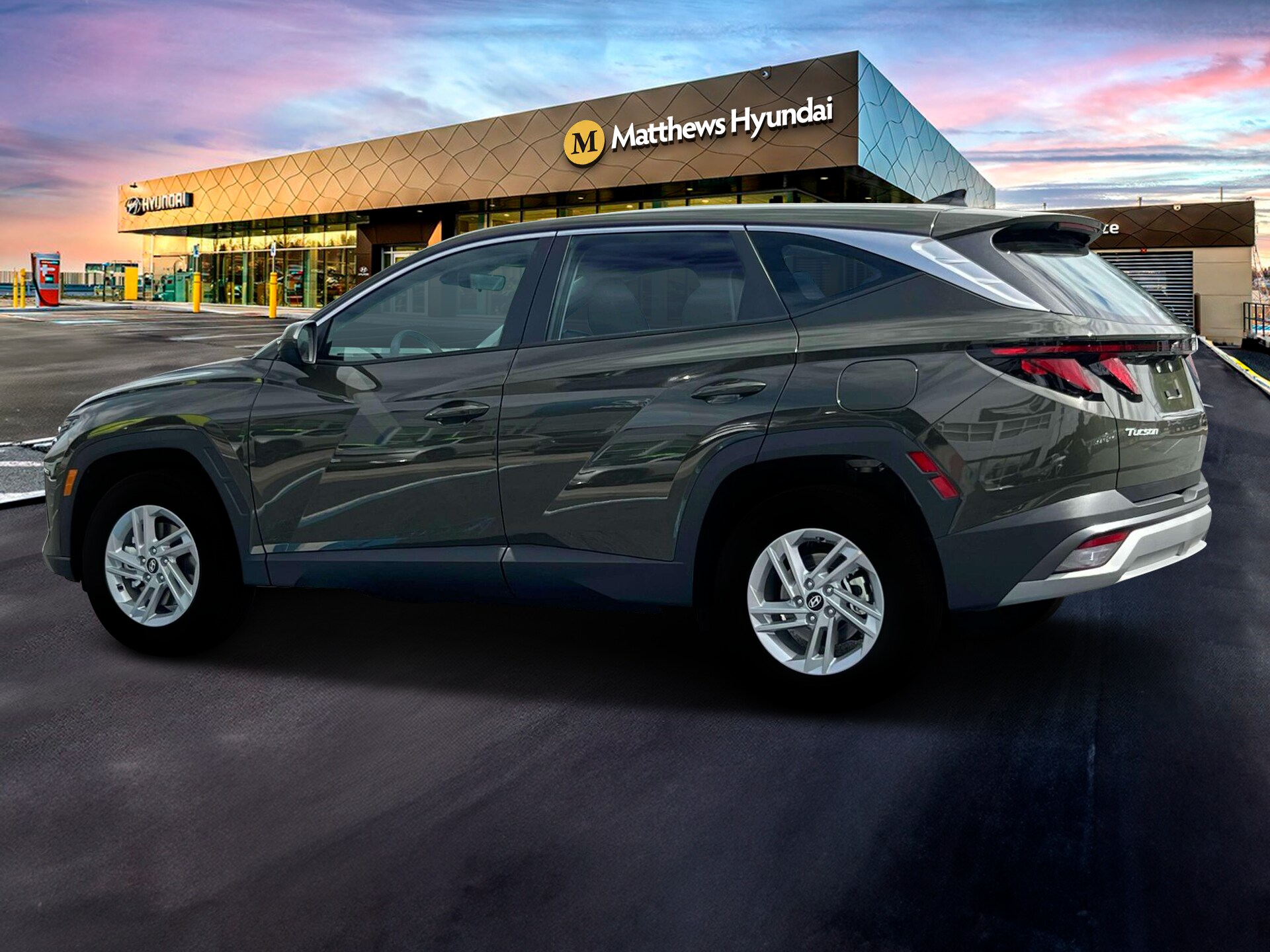 2025 Hyundai Tucson SE photo 4