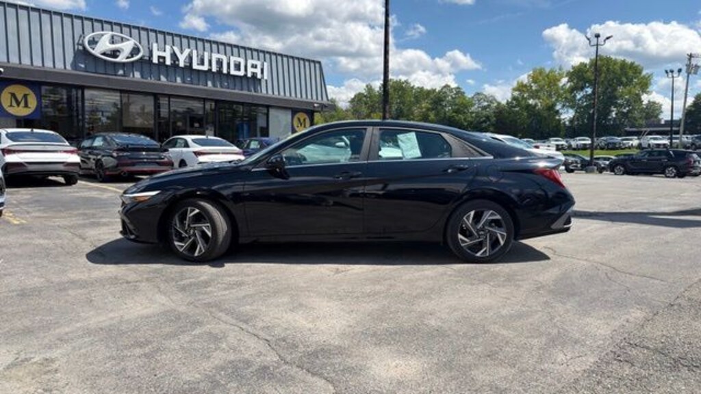 Certified 2024 Hyundai Elantra SEL Sedan