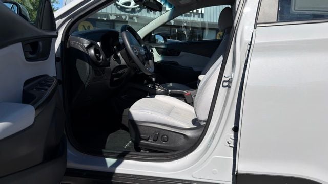 2023 Hyundai Kona SEL - Photo 26