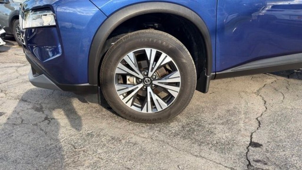 Used 2021 Nissan Rogue SV SUV