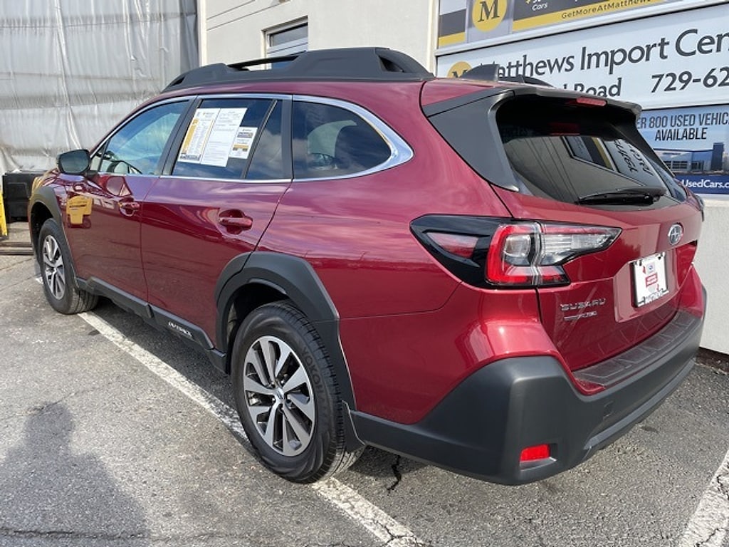 2025 Subaru Outback Premium photo 3