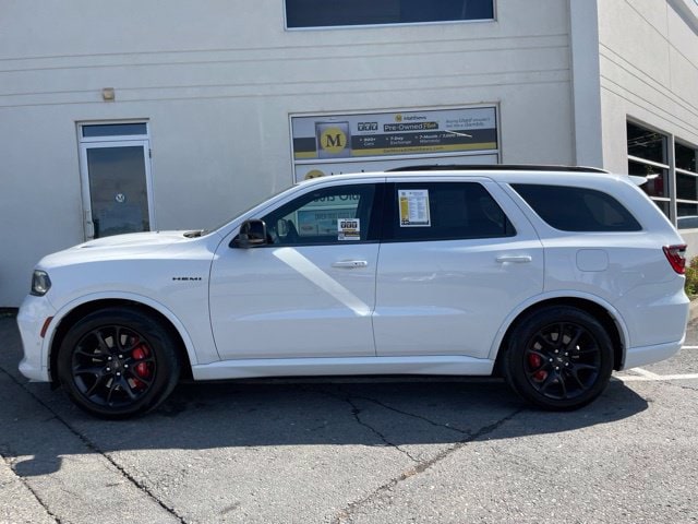 Additional photo of vehicle.