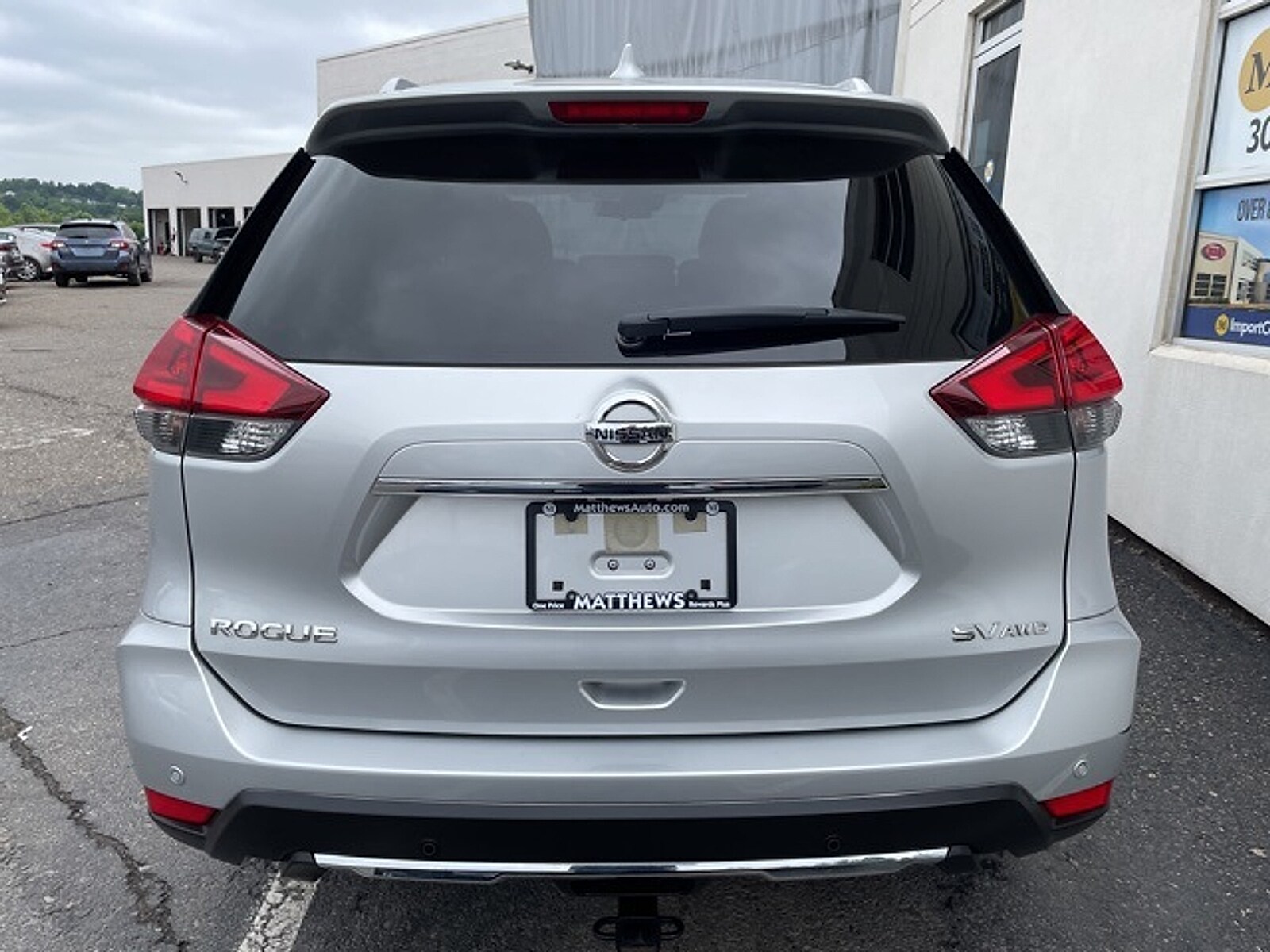 2020 Nissan Rogue SV photo 4