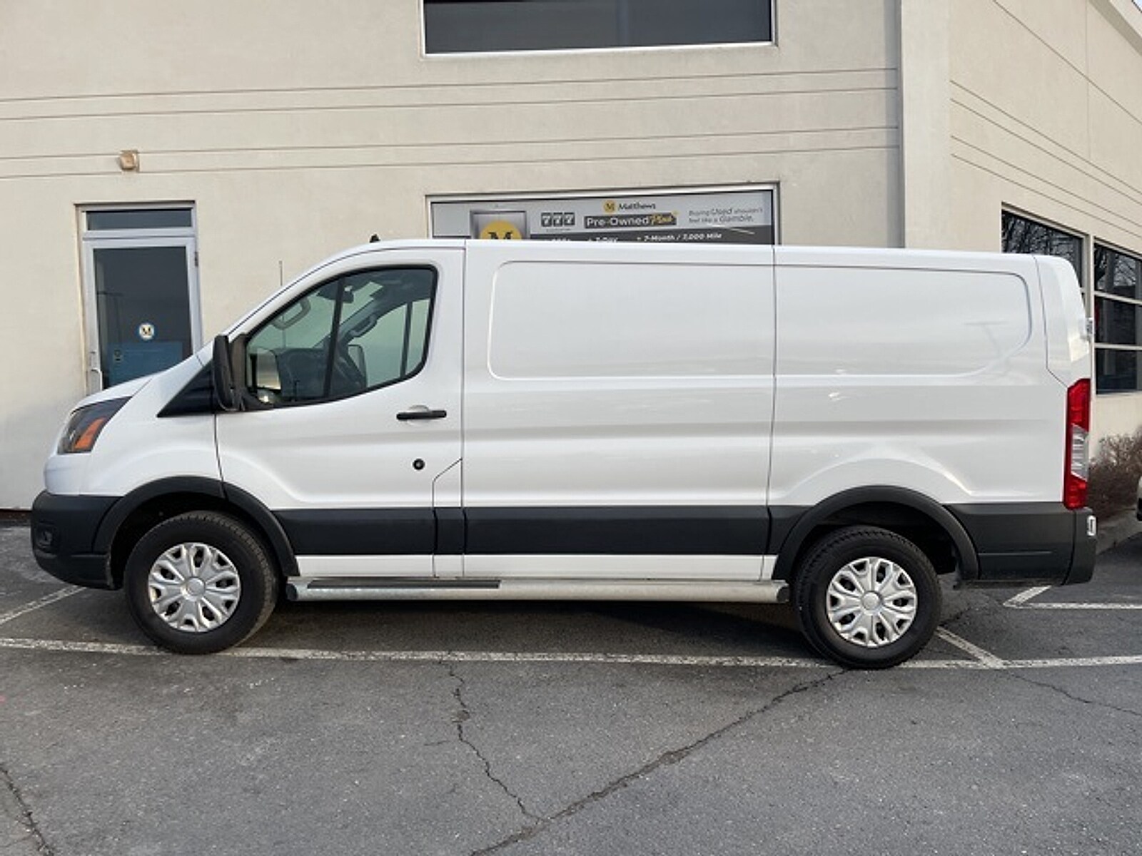 2024 Ford Transit photo 2