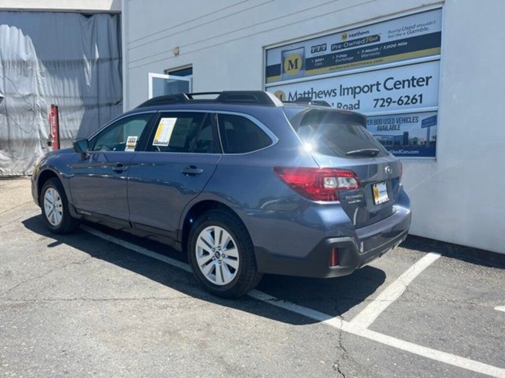 Used 2018 Subaru Outback 2.5i Premium with SUV
