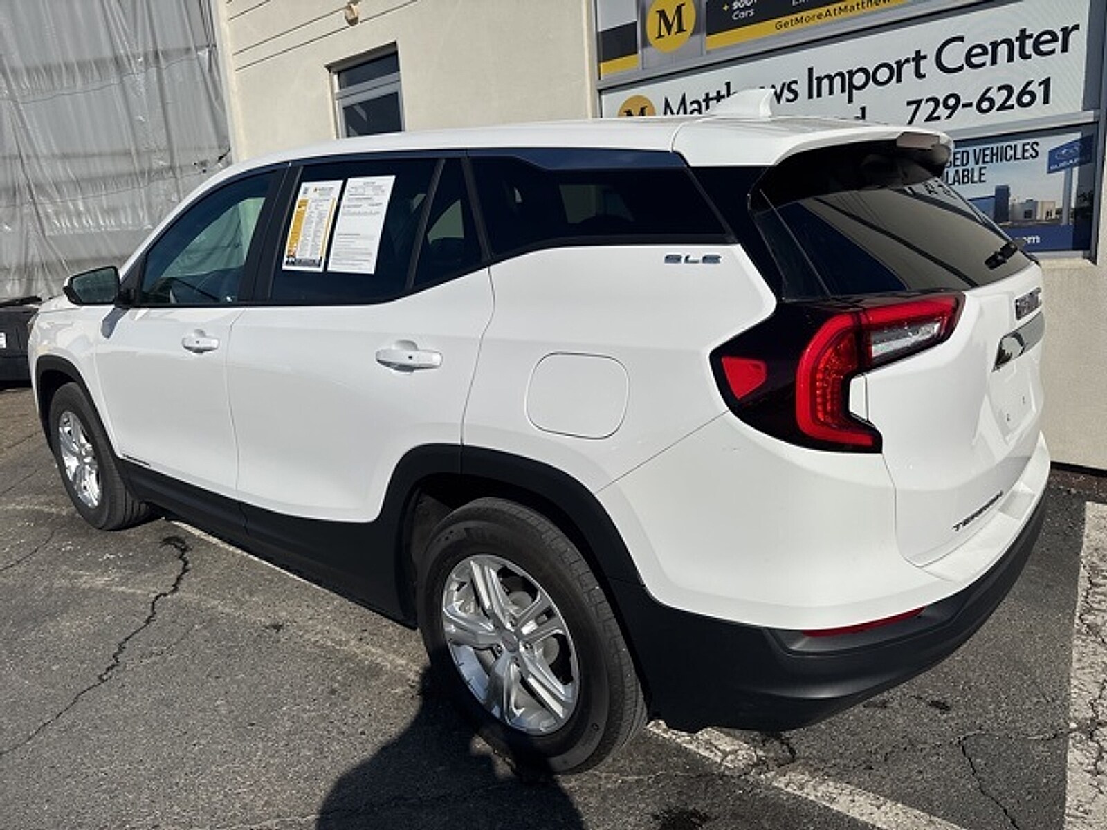 2024 Gmc Terrain SLE photo 3