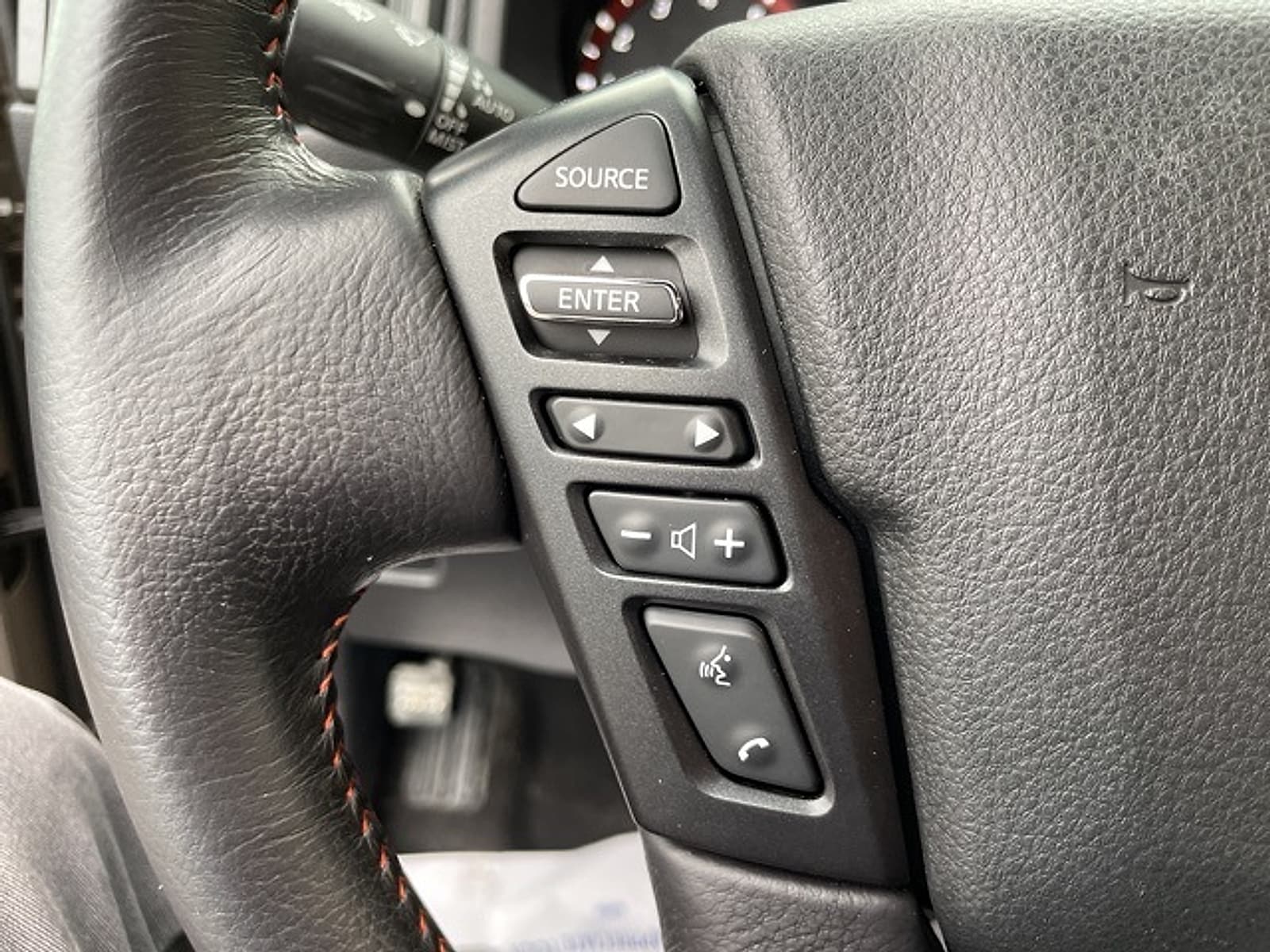 2024 Nissan Titan XD Pro-4X - Photo 23