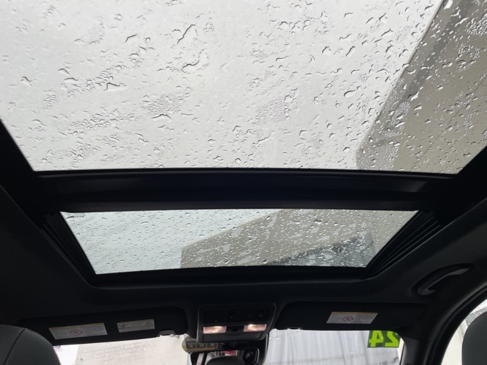 2024 Nissan Titan XD Pro-4X - Photo 32