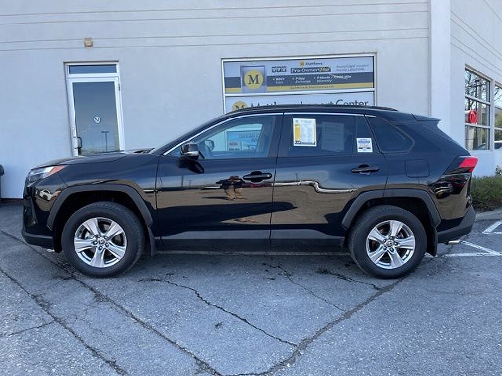 Used 2025 Toyota RAV4 XLE SUV
