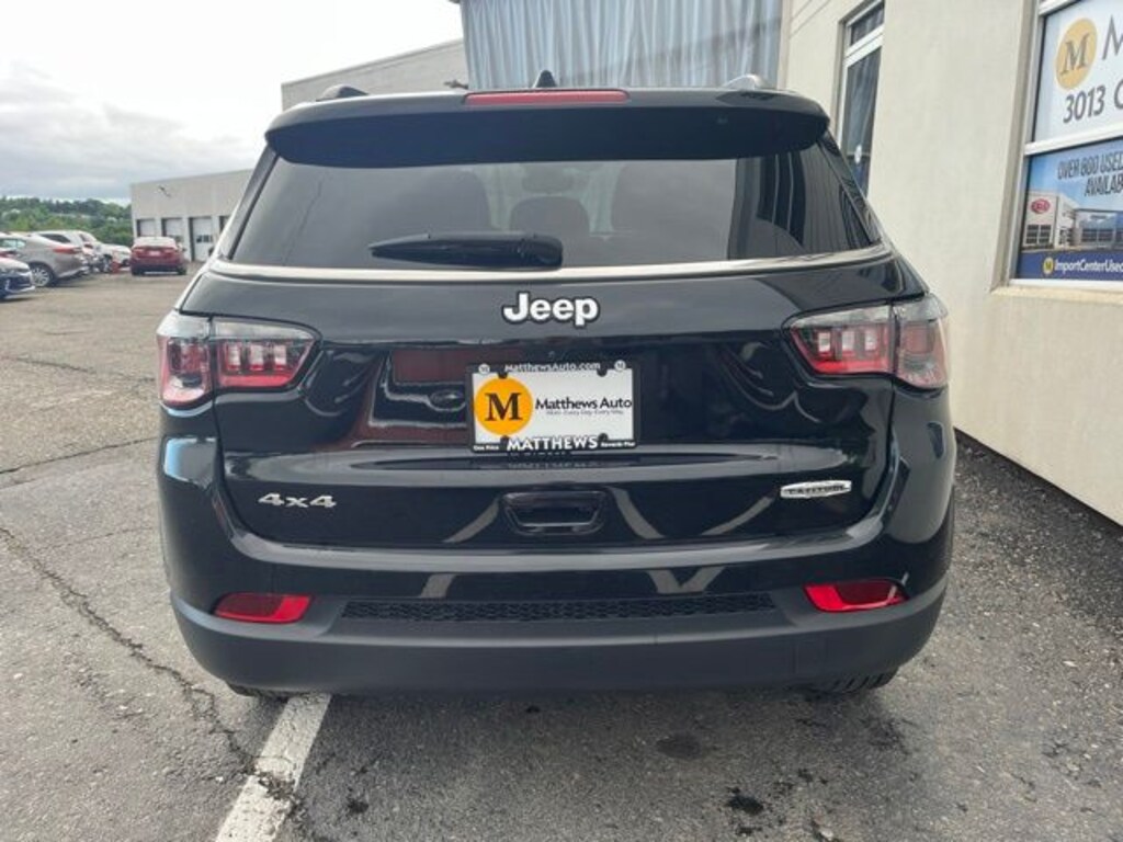 Used 2024 Jeep Compass Latitude SUV