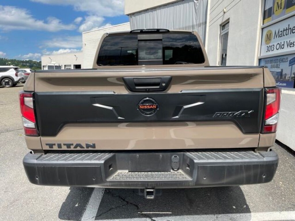 Used 2021 Nissan Titan PRO-4X Truck Crew Cab