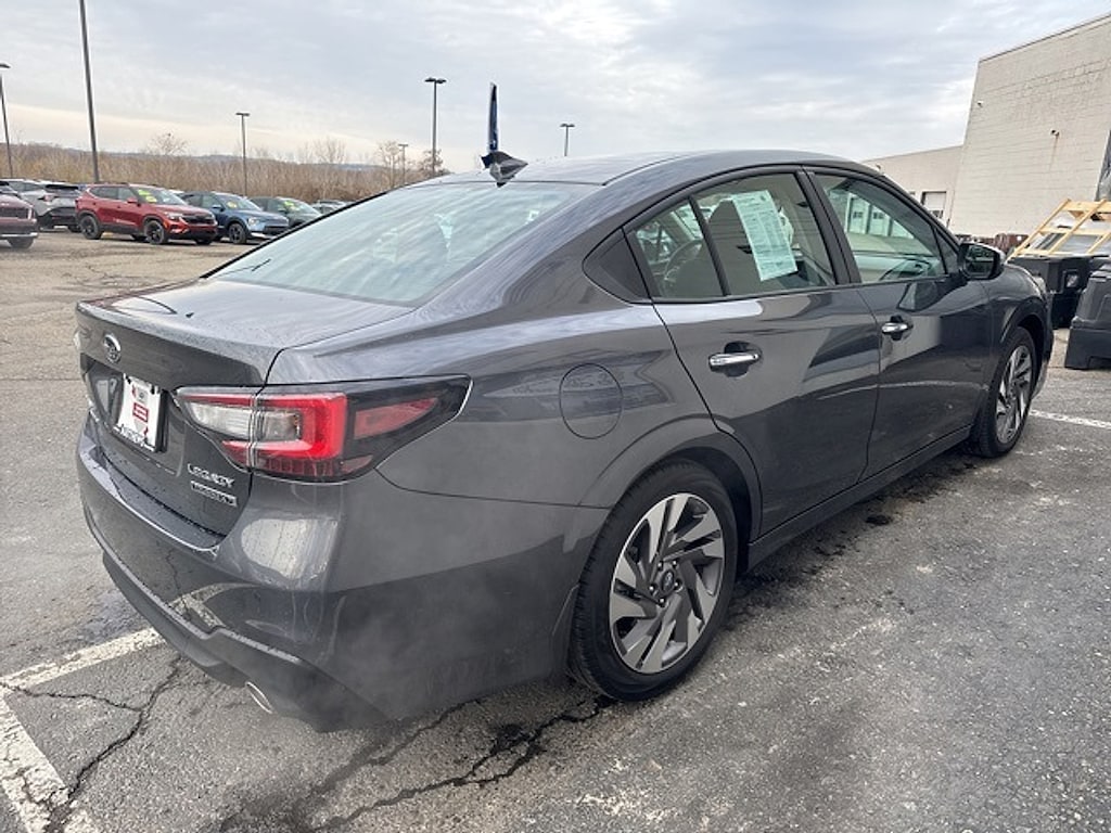 2025 Subaru Legacy Touring XT photo 3