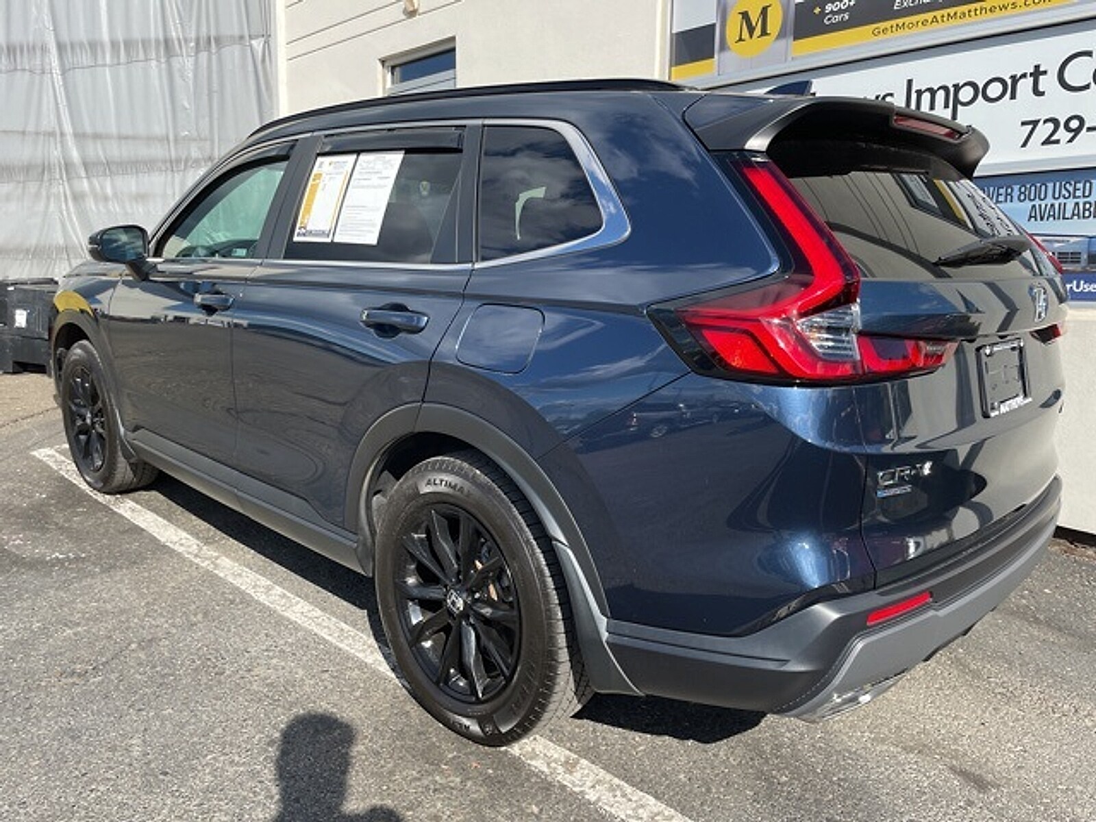 2023 Honda CR-V Hybrid Sport photo 2