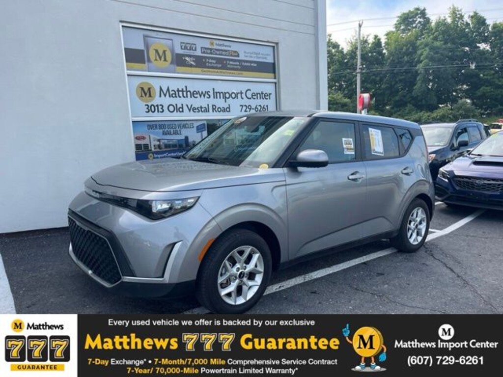 Certified 2025 Kia Soul Hatchback