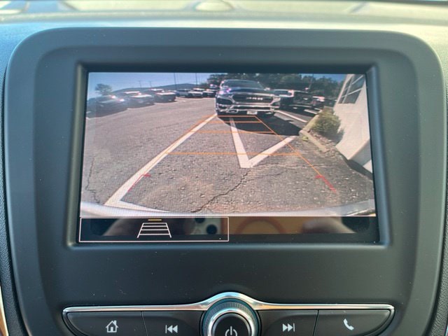 Additional photo of vehicle.