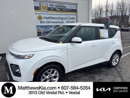 2022 Kia Soul S Hatchback