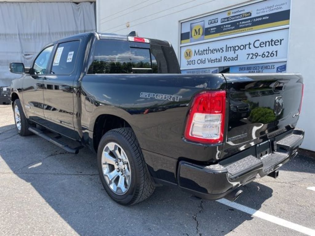Used 2022 Ram 1500 Big Horn/Lone Star Truck Crew Cab