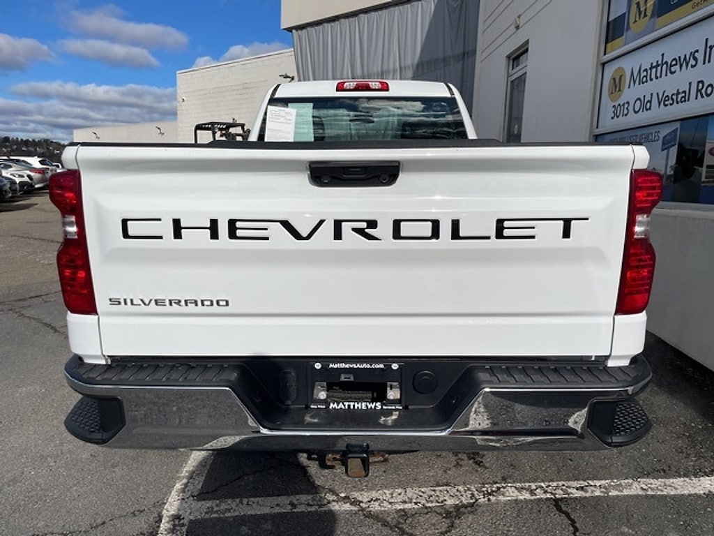 2023 Chevrolet Silverado 1500 Work Truck photo 4