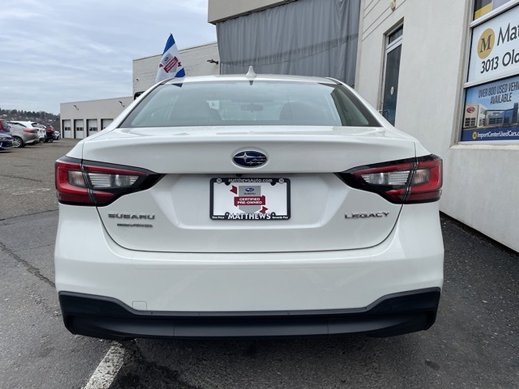 2023 Subaru Legacy Premium photo 2