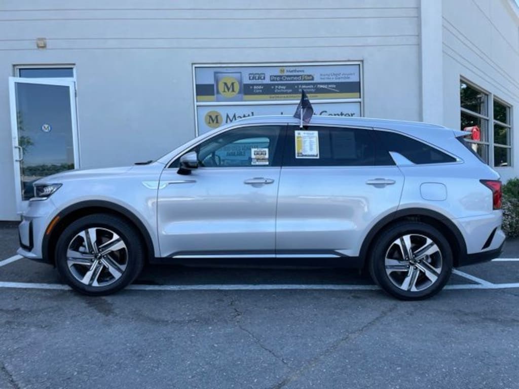 Used 2023 Kia Sorento Hybrid EX SUV