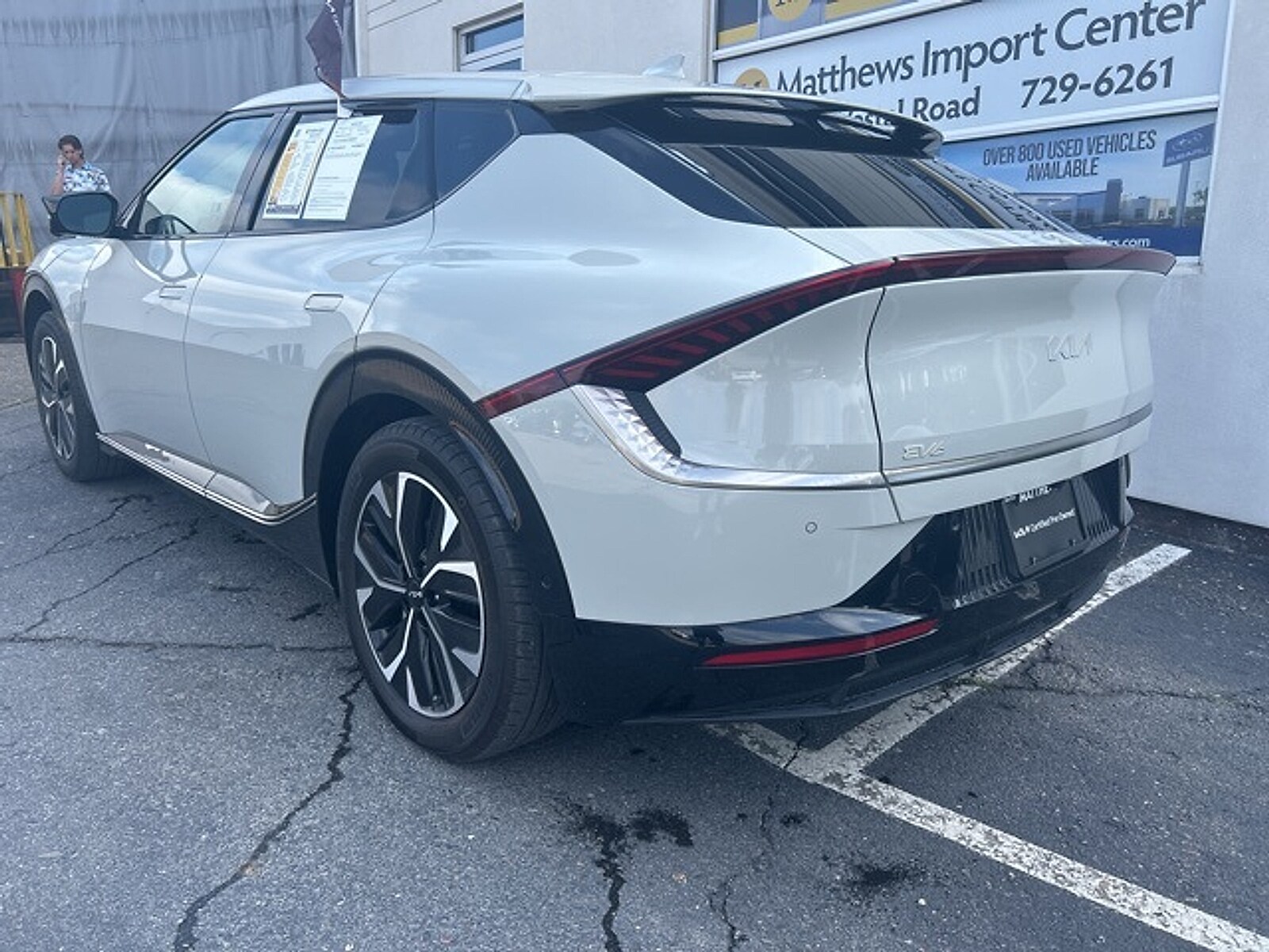 2022 Kia EV6 Wind photo 3