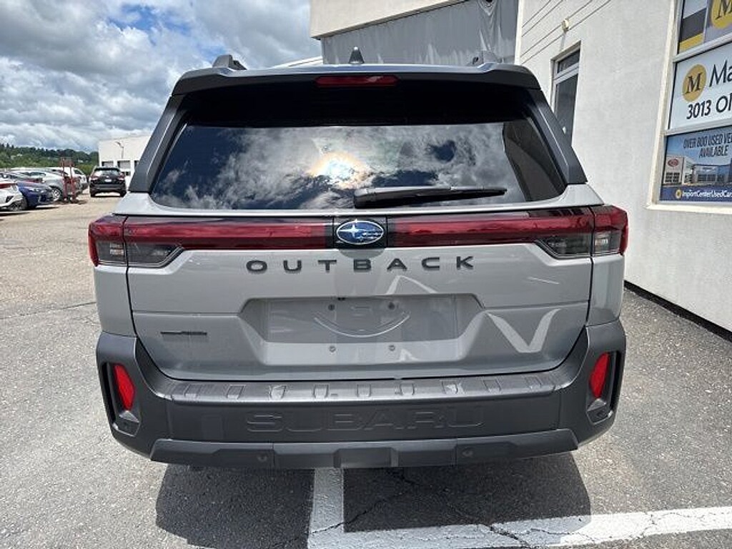 Used 2026 Subaru Outback Premium SUV